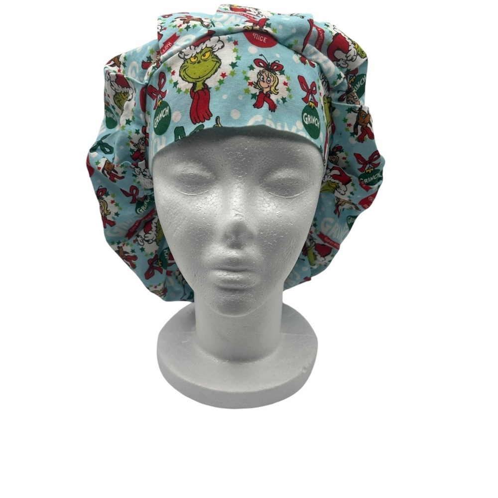 GRINCH BOUFFANT SCRUB HAT PREOWNED GOOD CONDITION